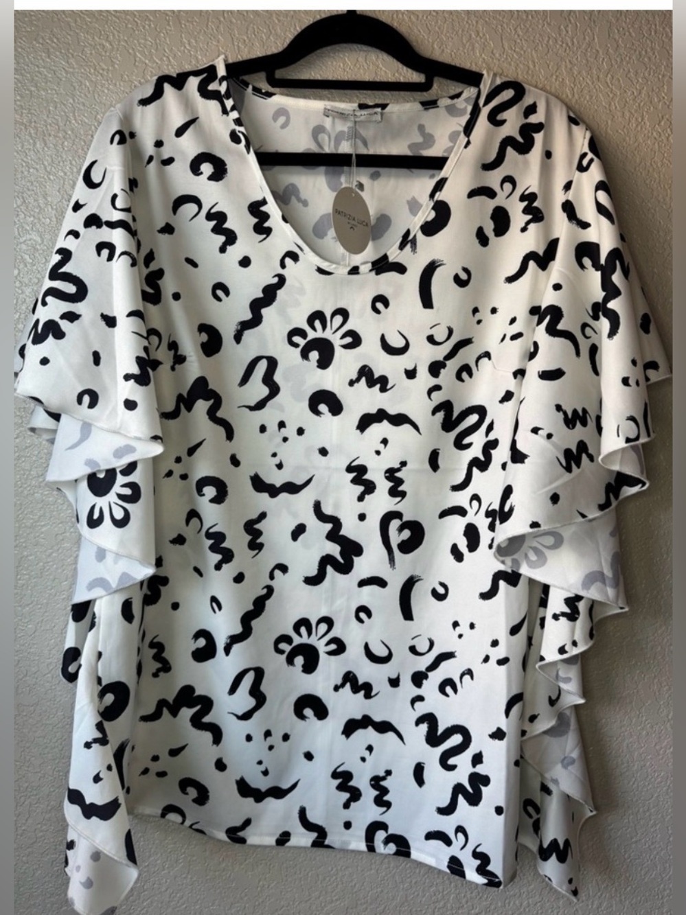 Patrizia Luca Milano White Black Abstract Ruffle Sleeve Blouse L/XL NWT